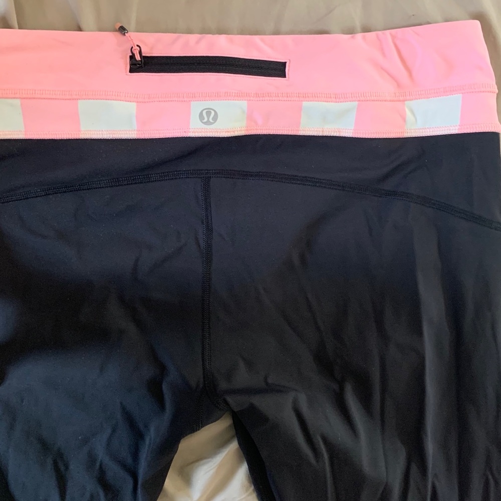 Lululemon pants size 12